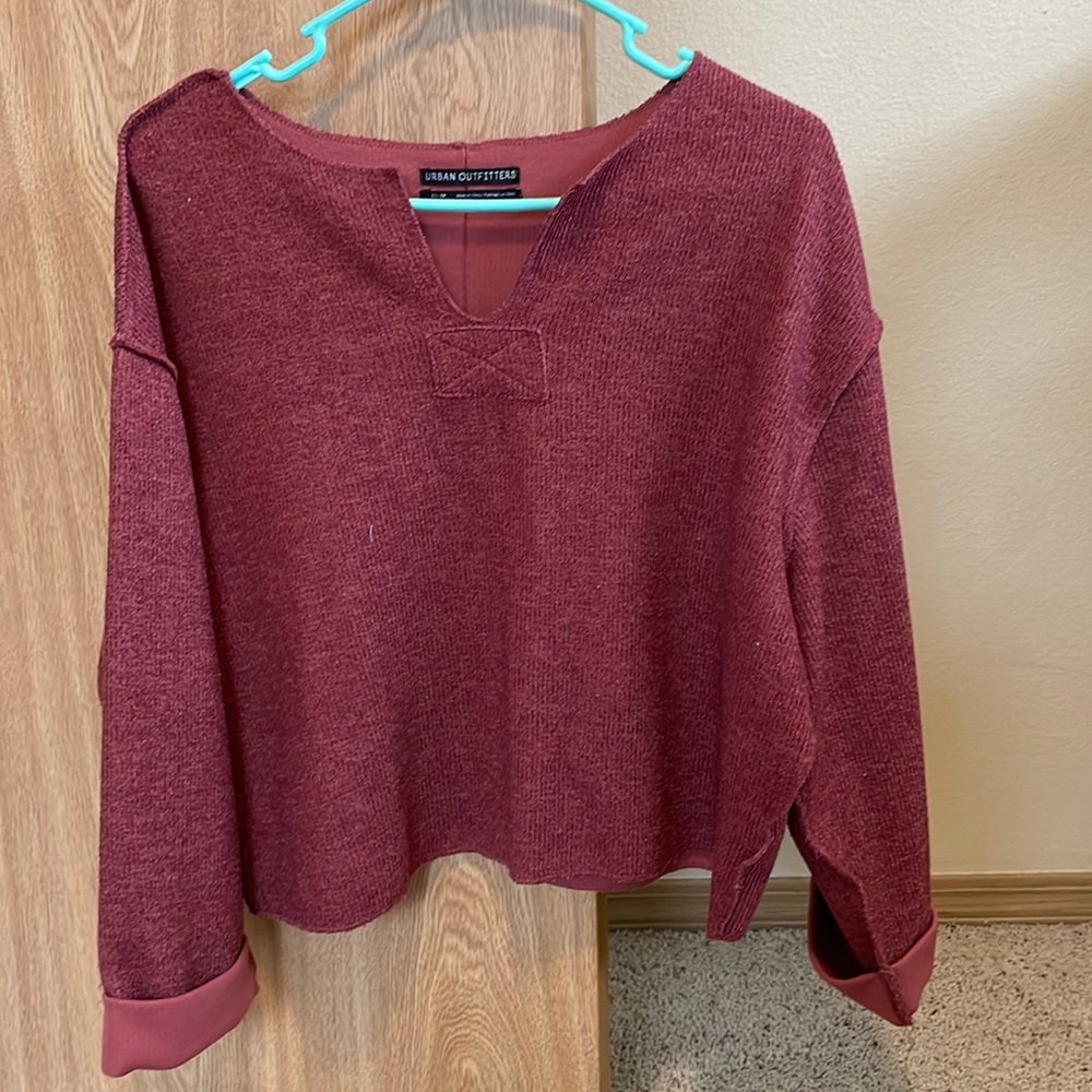 Small Urban Outfitters Sweater